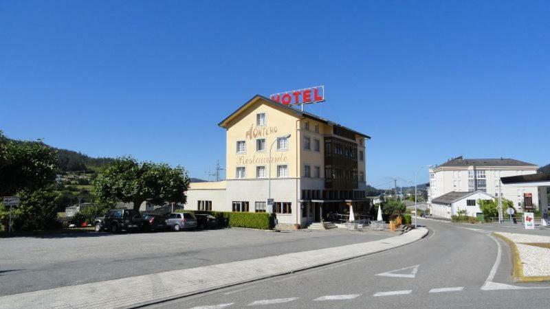 Hotel Montero Mondoñedo Kültér fotó
